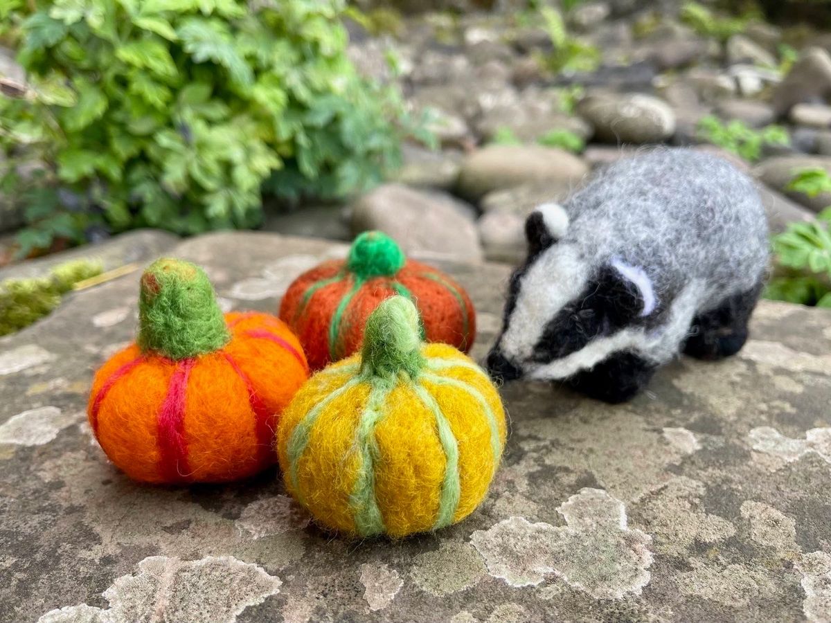 Needlefelting workshop - 3D Wool Halloween Pumpkin 