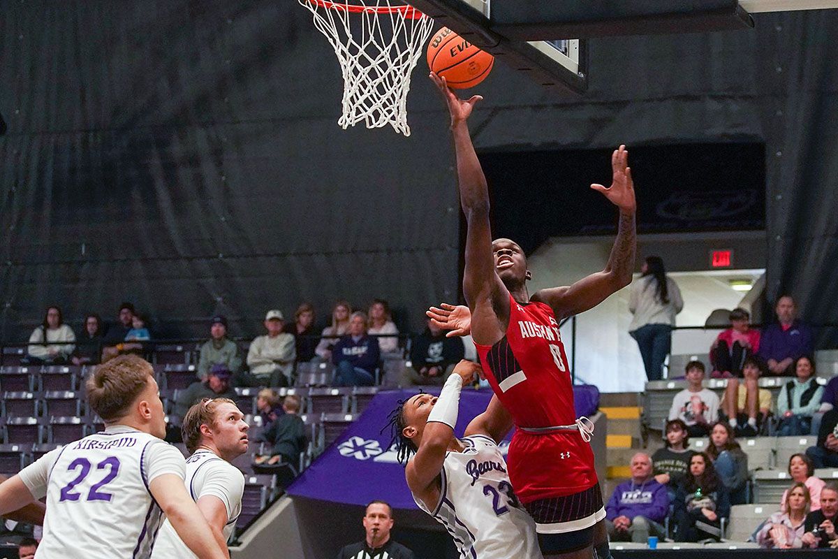 Central Arkansas Bears at Austin Peay Governors Mens Basketball