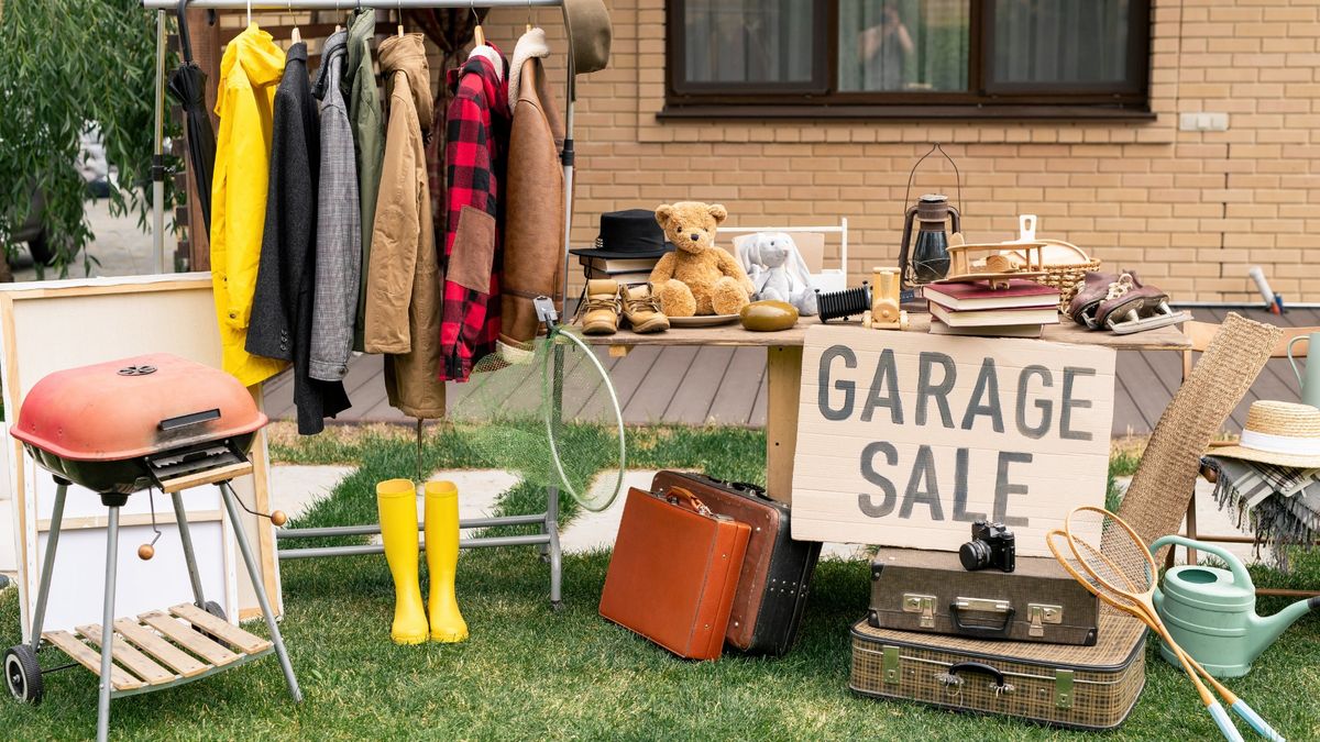 Fall Village-Wide Garage Sales