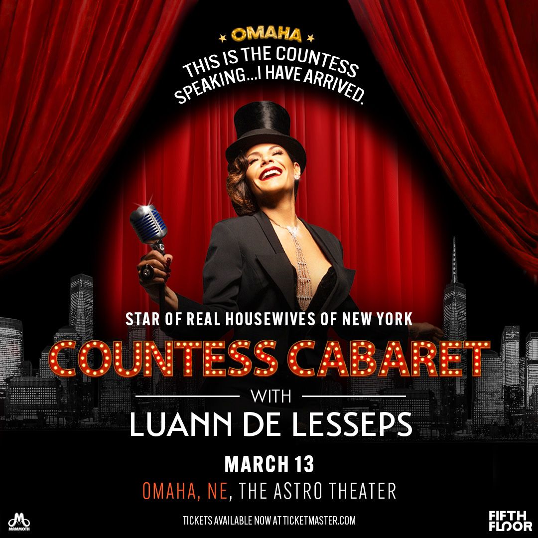 Countess Cabaret with Luann de Lesseps at Astro Theater