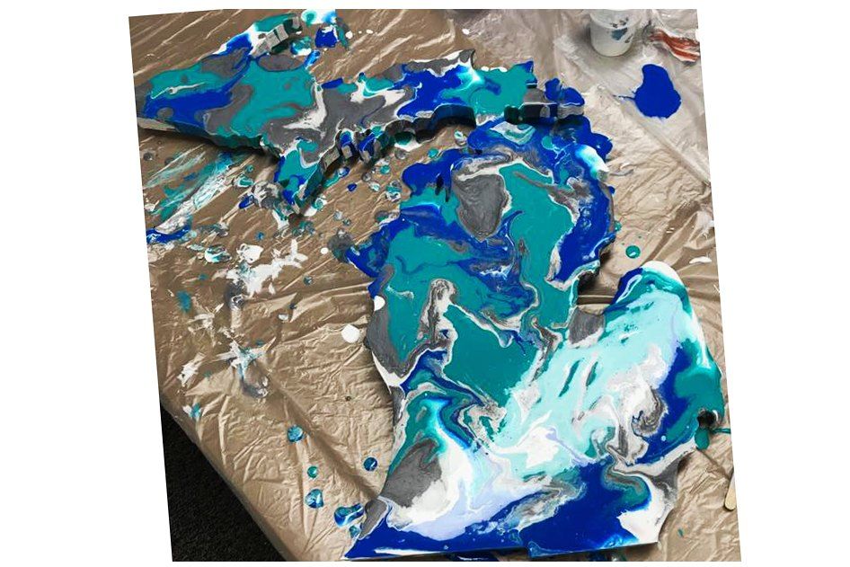 Paint pour workshop! Choose from 20 shapes including Michigan