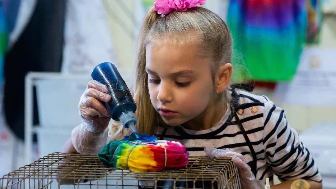 Tie dye workshop with Beaumaris Art Group