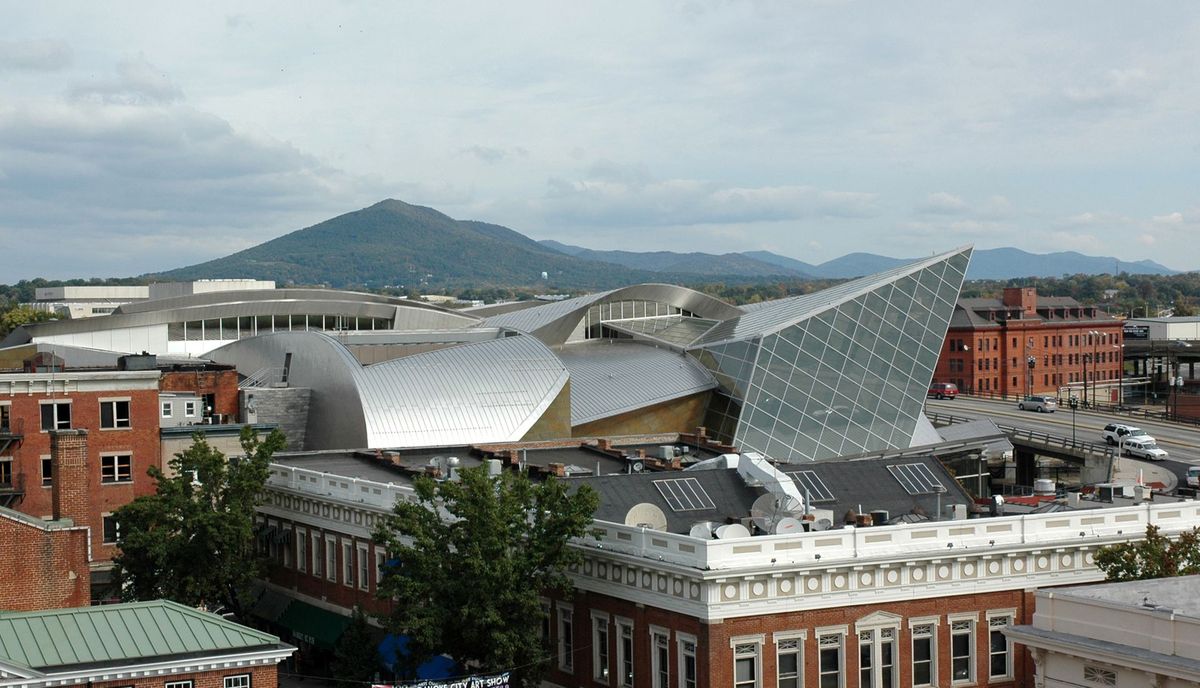 Art + Architecture Walking Tour - Roanoke's Central Business District