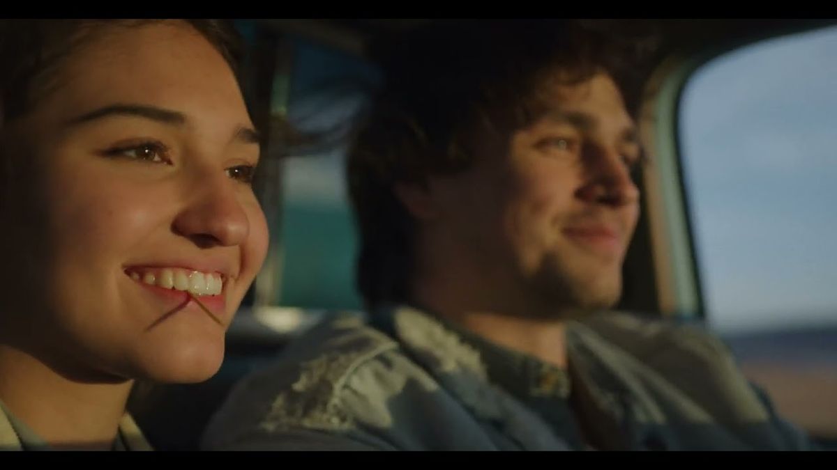 Marina Satti with Leon of Athens (19+)