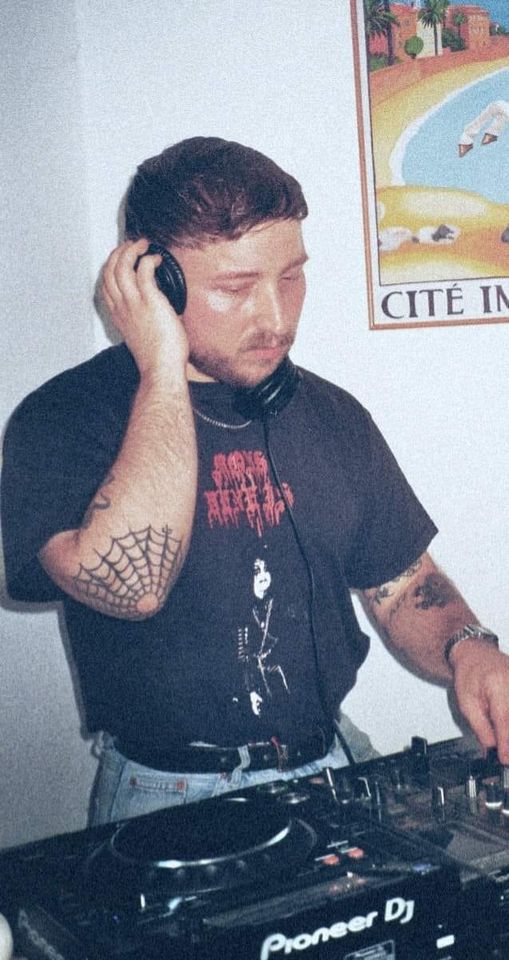 DJ f\u00e6thom + Ren\u00e9essance