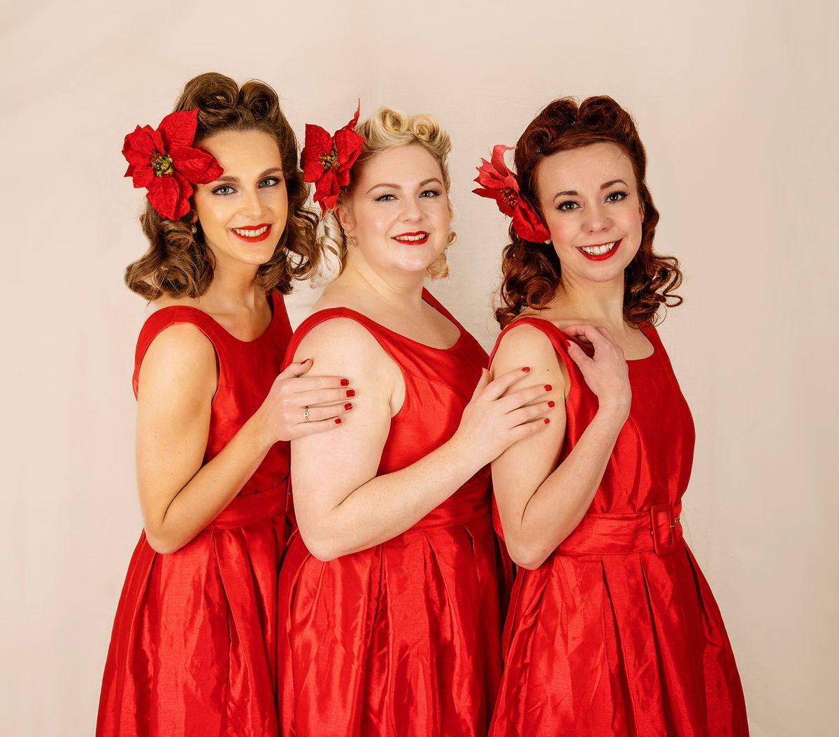 A Festive Evening with the Darling Dollies 