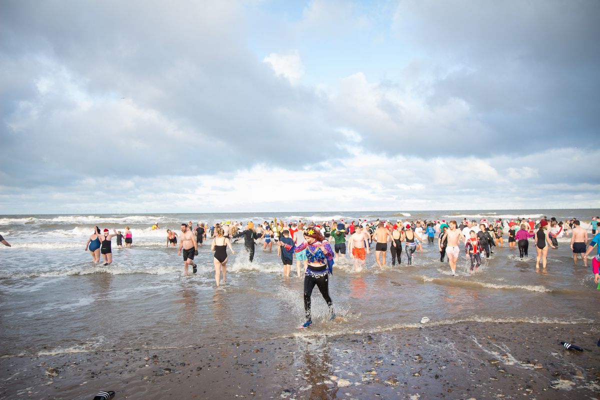 RNLI Rhyl Festive Dip 1\/1\/25