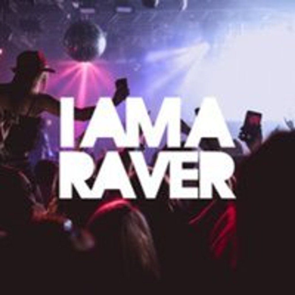 I Am A Raver Over 30s: Christmas Party