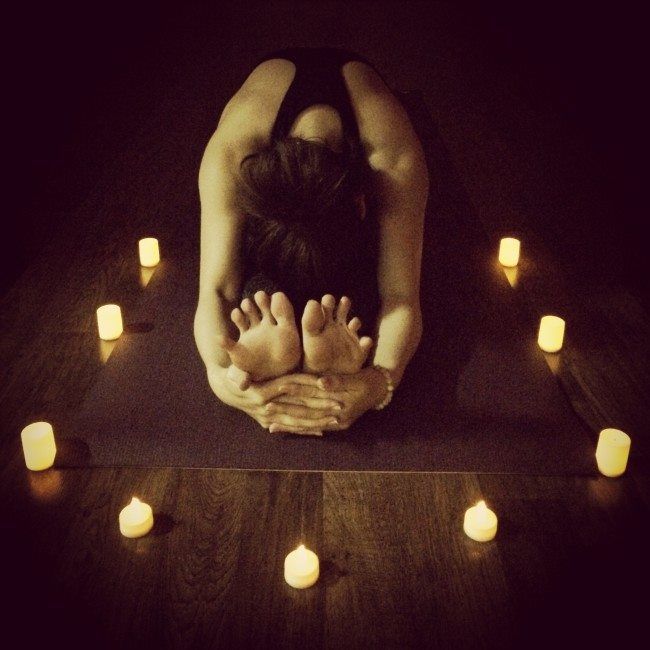 75 min Candlelight Yin Yoga w\/ Hannah Martinez