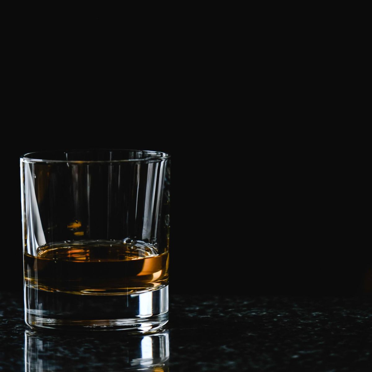 Johnnie Walker vs Bulleit Smackdown