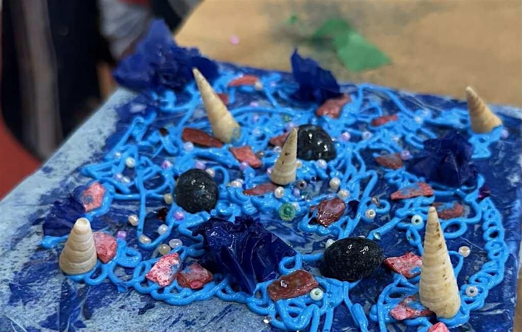 Summer Wh\u0101nau Workshop: Sculpt and Paint the Sea