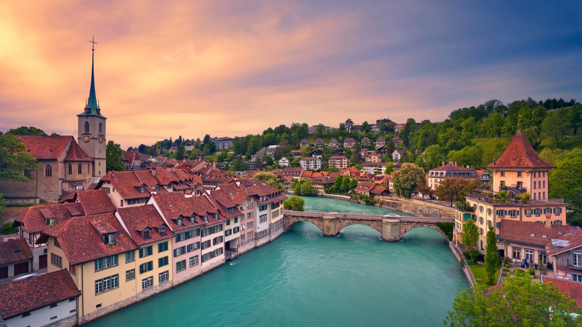 Swiss Tour: Exploring Lucerne, Zurich, Bern, and Nature's Jewels