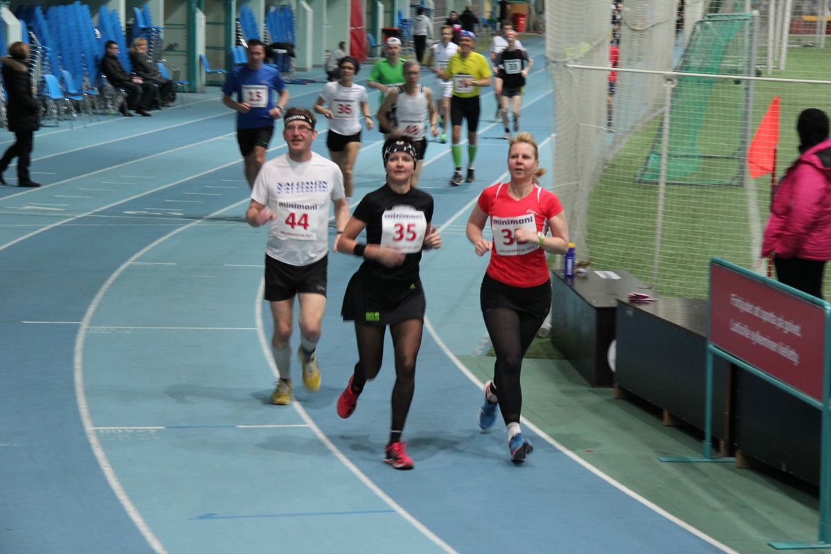 23. Pohjalainen Hallimaraton ja Puoliska sek\u00e4 10k