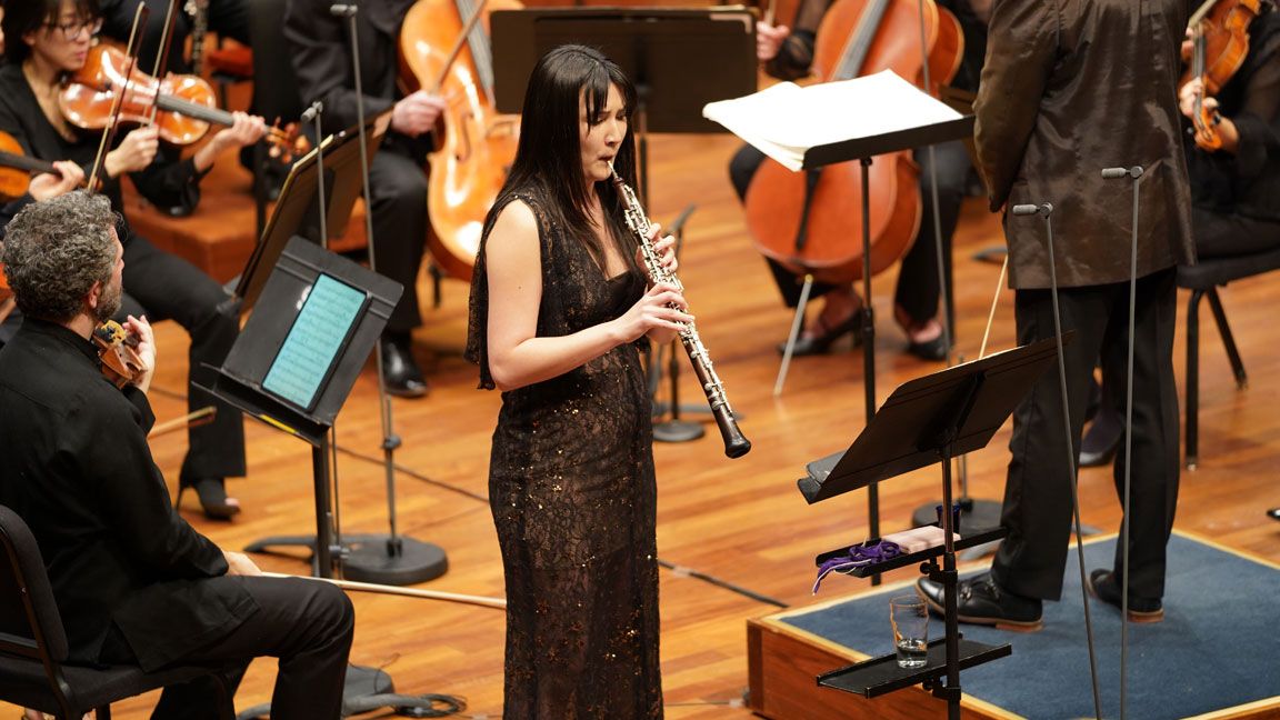 EXPRESS CONCERT: Cassie Pilgrim Plays Bach\u2019s Oboe d\u2019Amore Concerto