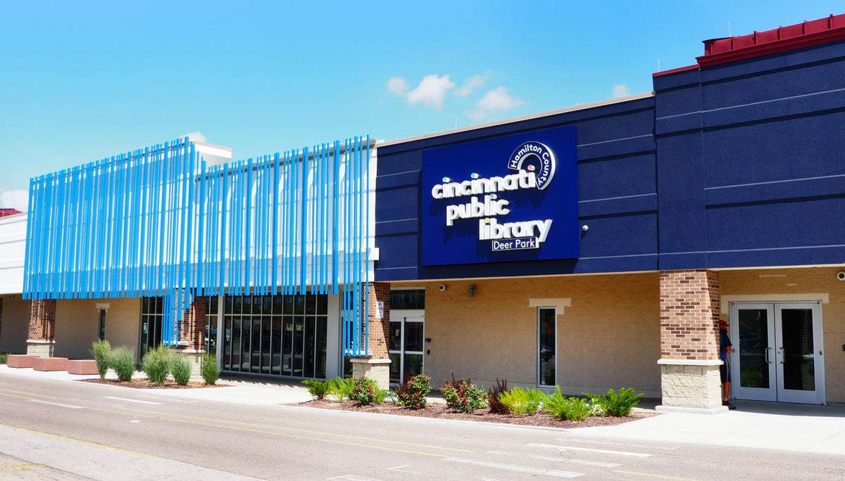 Parking - Scott Hamilton and Friends: Scott Hamilton & Friends