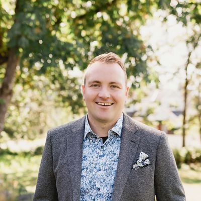 Miles Lyndan - Victoria REALTOR\u00ae