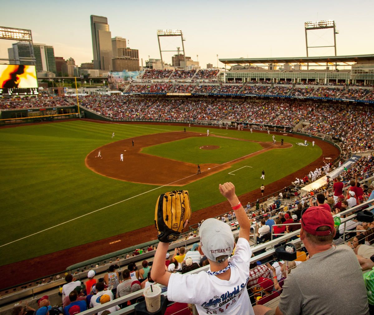 2025 NCAA Baseball College World Series Game 7 at Charles Schwab