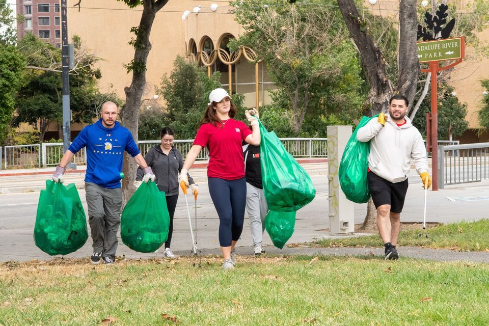 Volunteer for a Guadalupe Trail Cleanup every third Saturday!