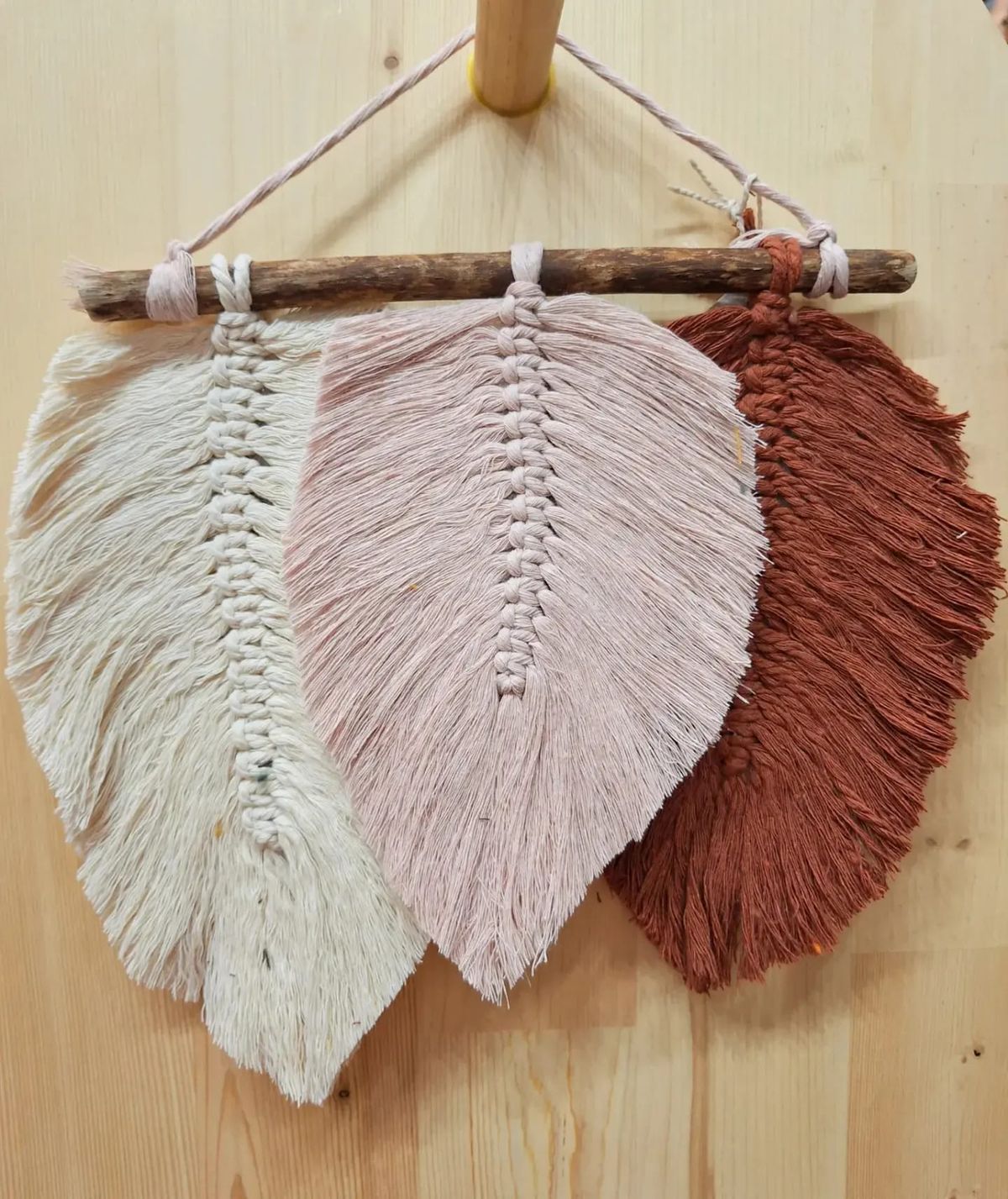 Macrame Feather Workshop 