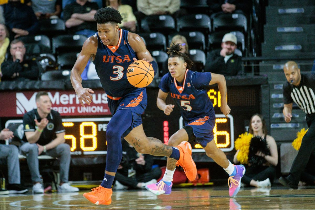 UTSA Roadrunners at Wichita State Shockers Mens Basketball