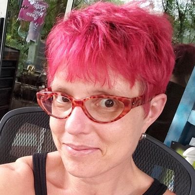 Ryn Gargulinski | Coach, Reiki Master, Writer, Artist | Rynski Coaching Club