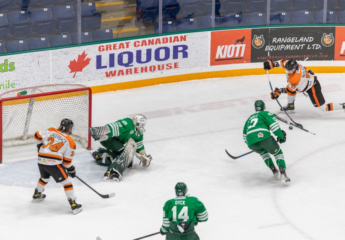 Trail Smoke Eaters vs. Cranbrook Bucks