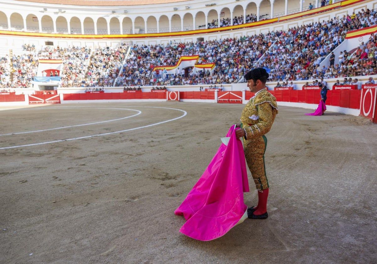 Bullfighting Valladolid 2025 - Morante de la Puebla, Roca Rey & Marco P\u00e9rez Tickets