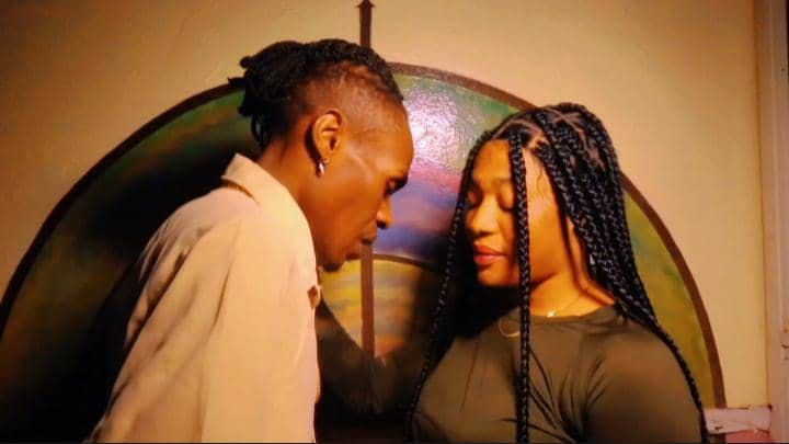 Mic Iyke - Let Me Know ( Official Visualizer )