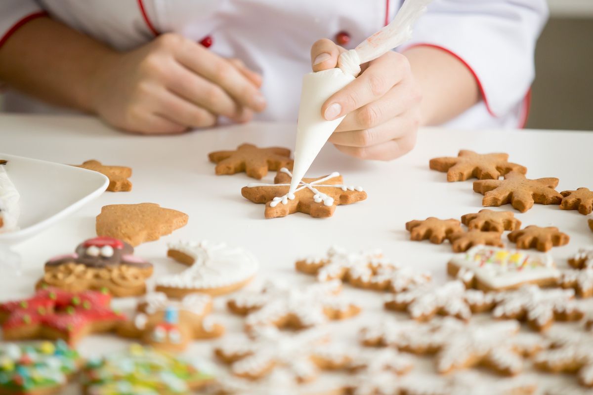 Kids Christmas Cookie Decorating