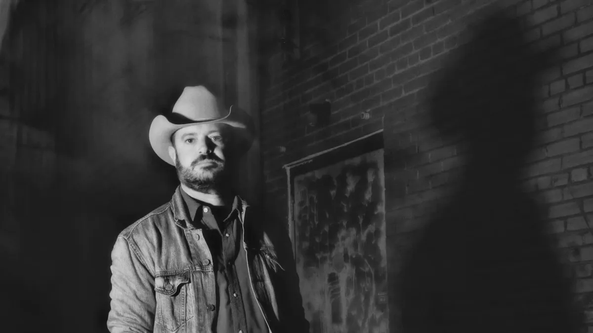 Wade Bowen in Arlington