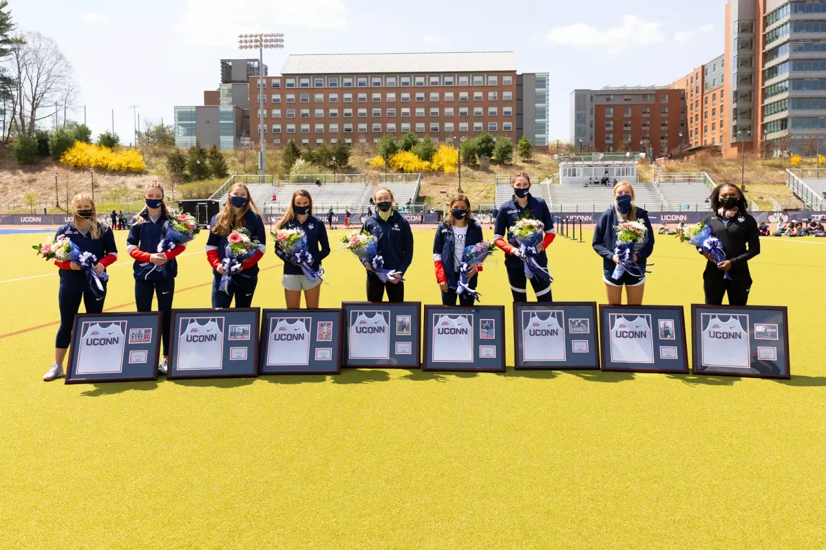 Parking UConn Huskies at Northeastern Huskies Womens Hockey