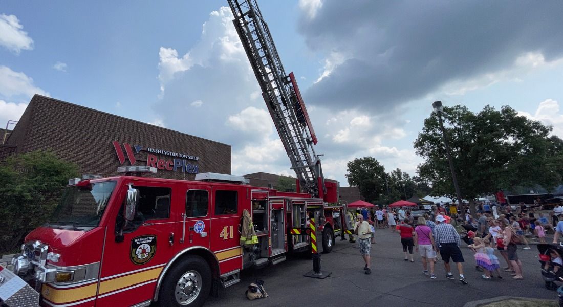 Cruise-In to the Ice Cream Social