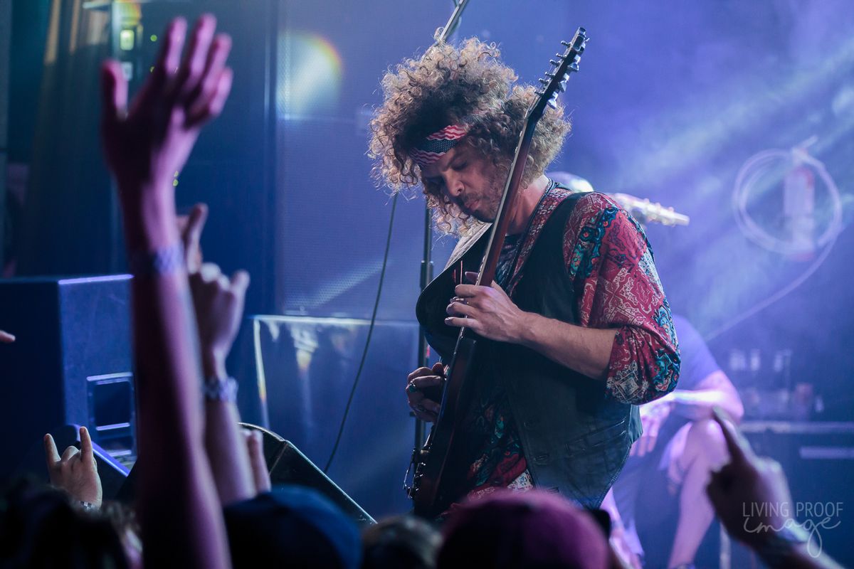 Parking Wolfmother