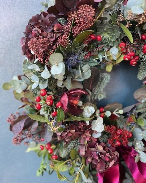 XMAS WREATH MAKING - ginger lily florists Brighton @ The Henty Arms