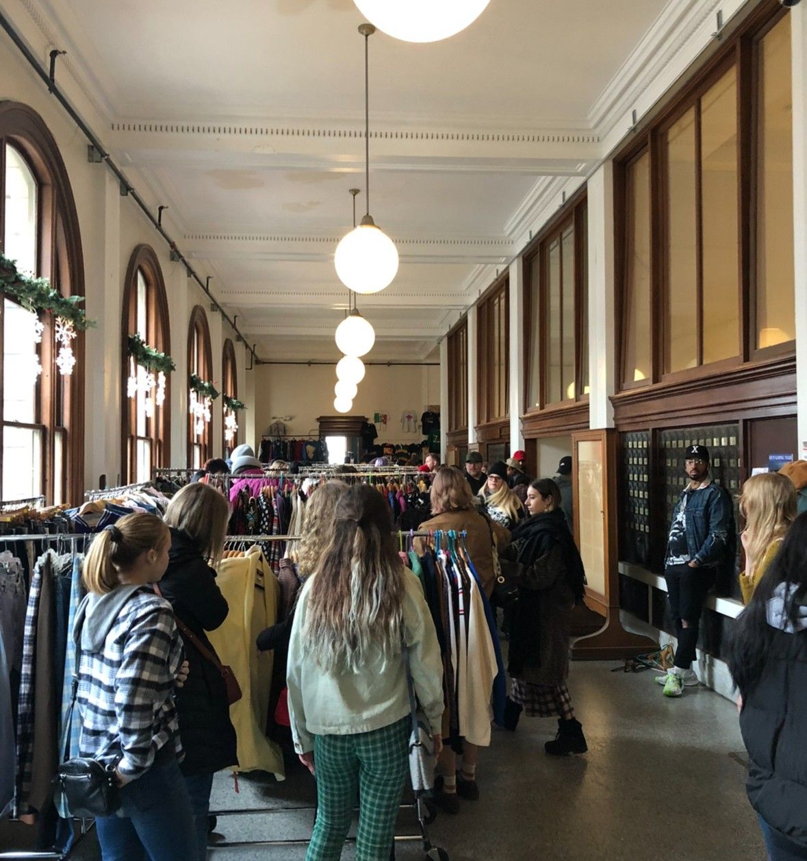 Tacoma Sunday Holiday Market 