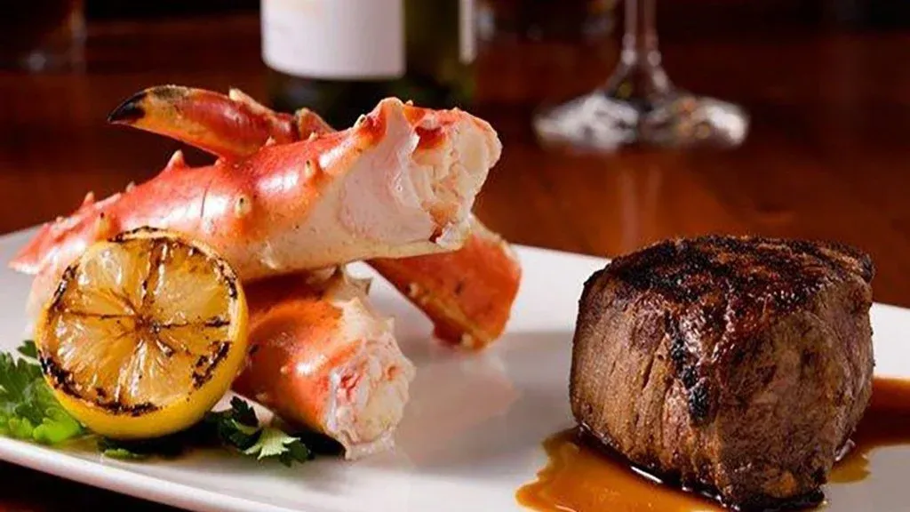 Upscale Lunch at The Capital Grille