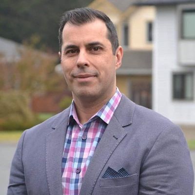 Michael Ponte - Savvy Investor
