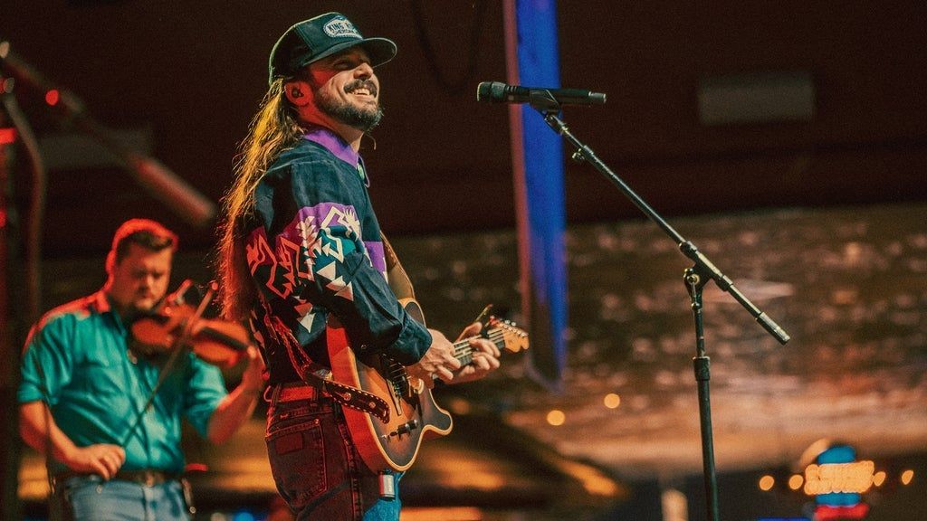 Ian Munsick w\/ Jake Worthington