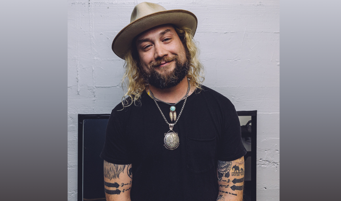 Mihali at High Noon Saloon