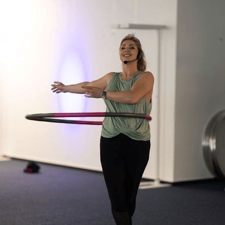 Hula-Hoop Fitness mit Alesya