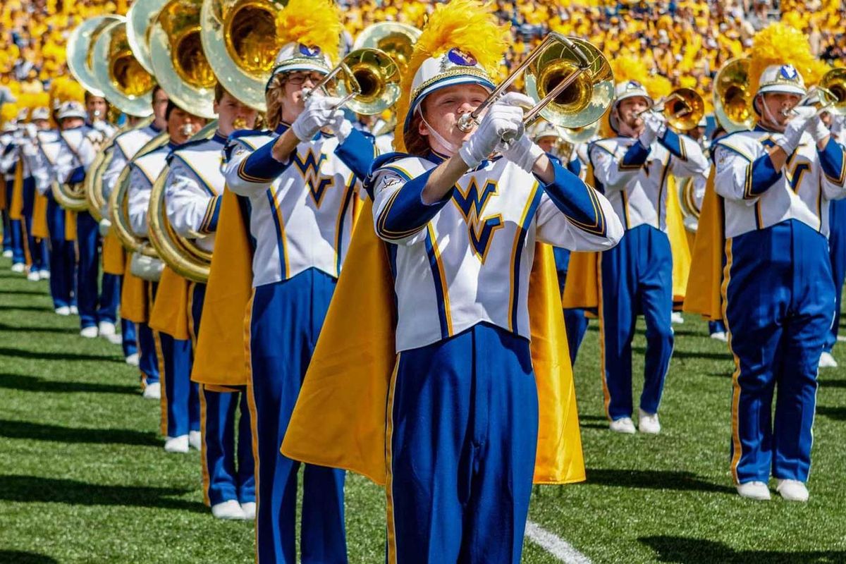 West Virginia Mountaineers vs. Iowa State Cyclones at Mountaineer Field at Milan Puskar Stadium