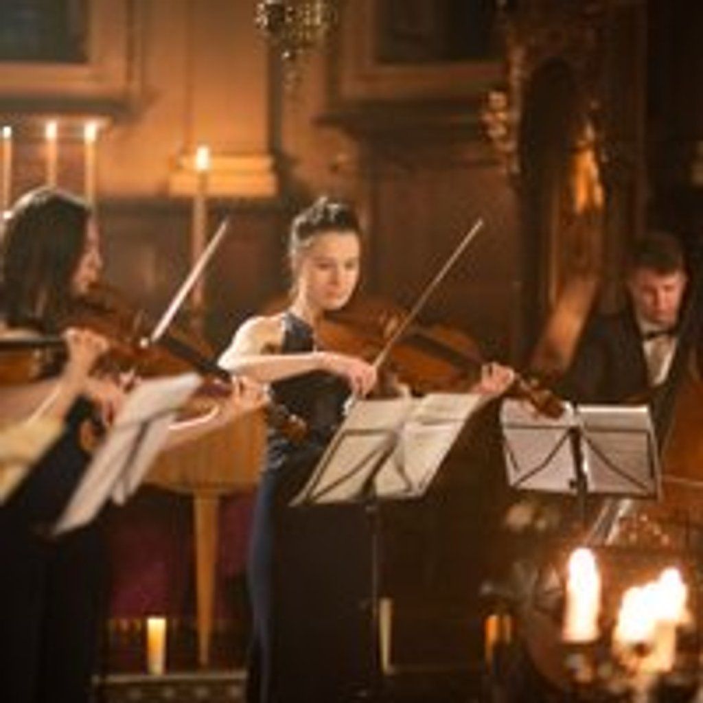 Bach Violin Concertos by Candlelight (8pm)