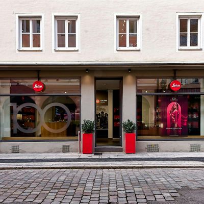 Leica Store, Galerie und College N\u00fcrnberg
