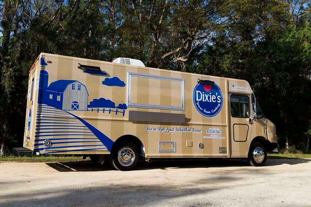 Dixie's Down Home Cooking Food Truck On-Site