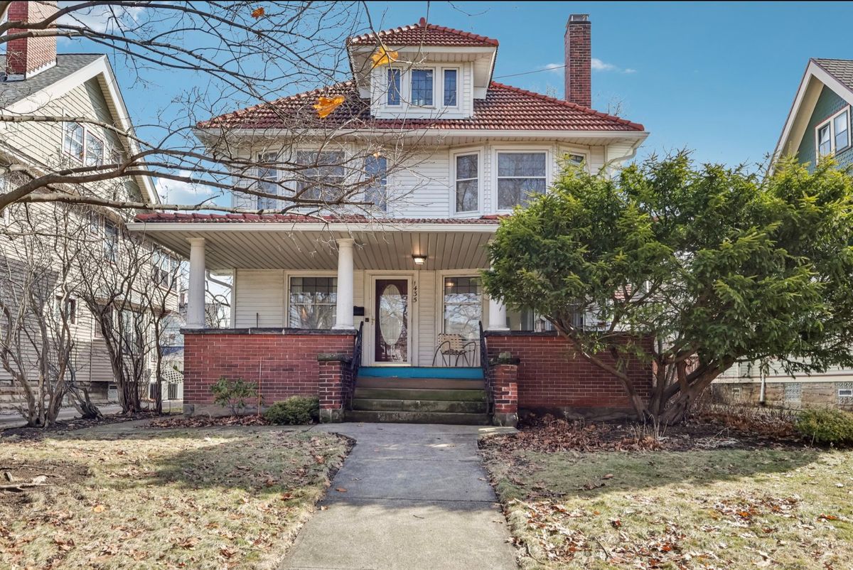 OPEN HOUSE: 1435 W. Clifton, Lakewood