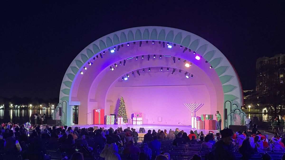 DTOLive! December Performances at Lake Eola - live holiday music