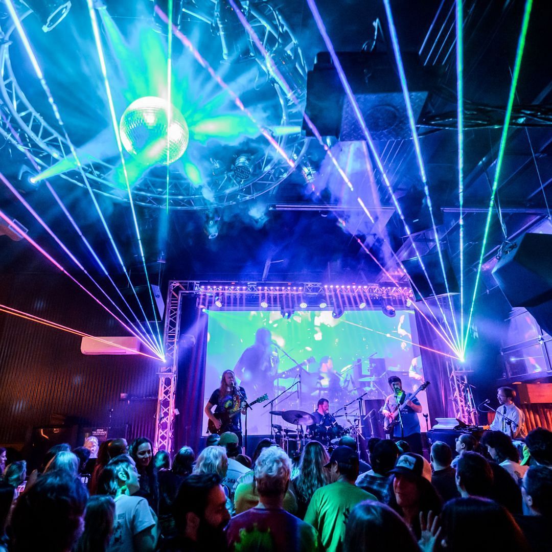 I Want It That Way: 90s\/2000s Dance Party