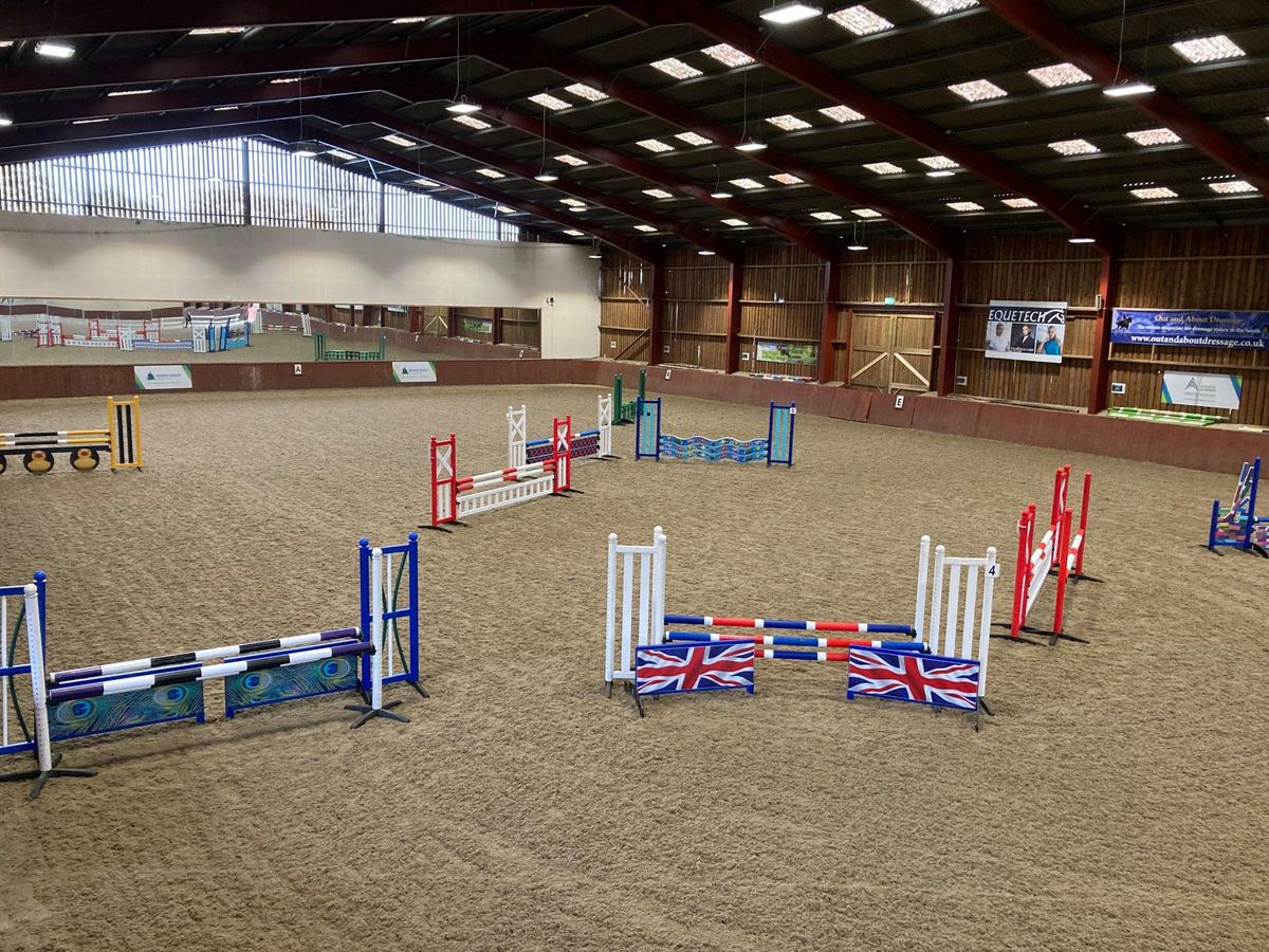 Show Jump Course Hire Indoors