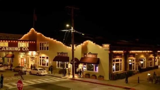 Christmas \ud83c\udfa4 On Cannery Row