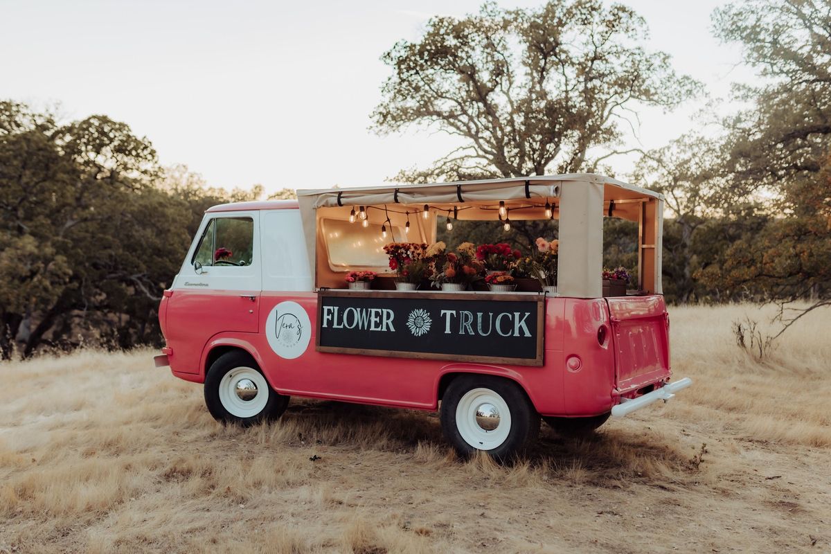 Build-Your-Own-Bouquet \ud83d\udc90Flower Truck Pop-Up 